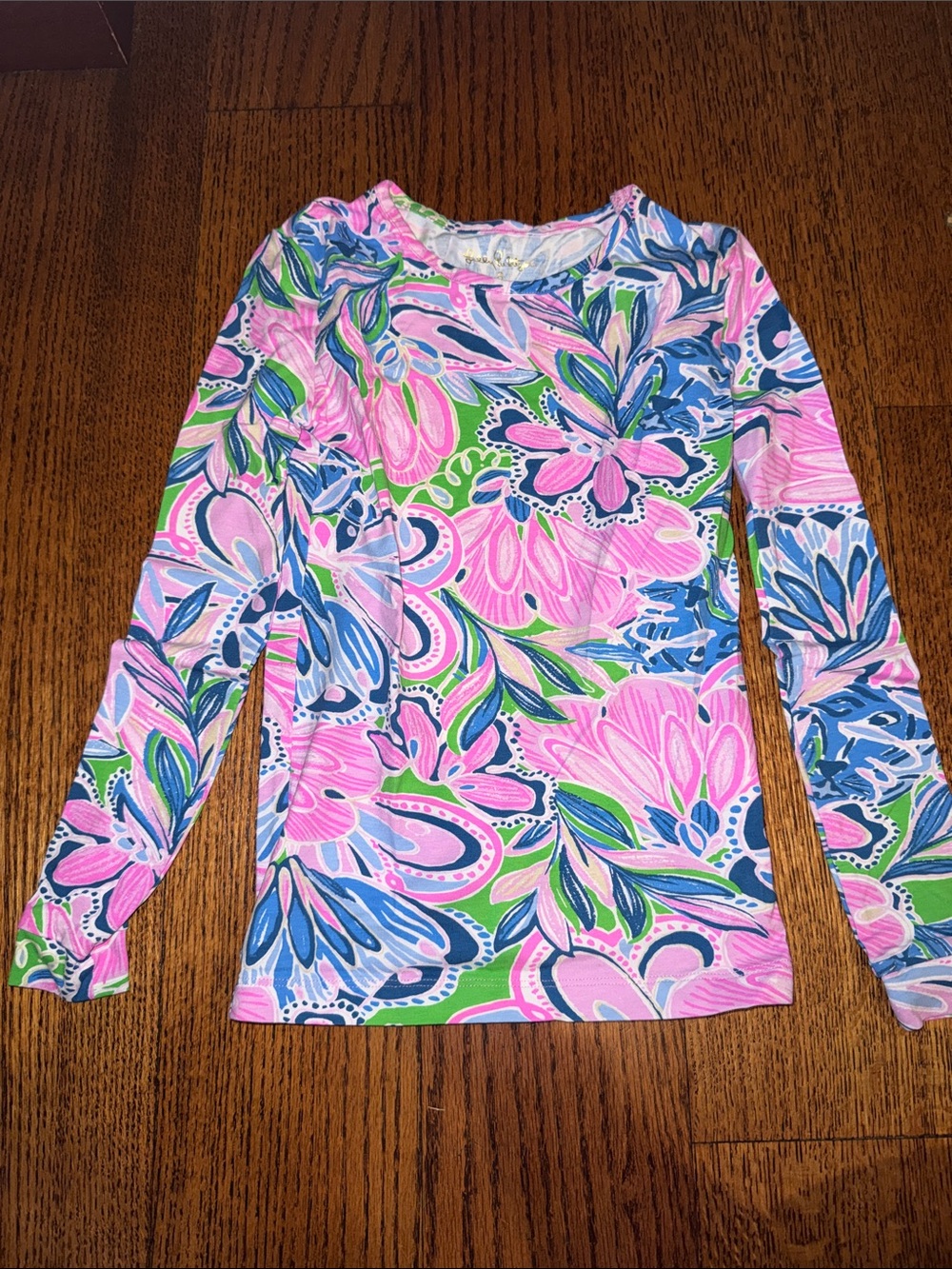 Lilly Pulitzer long sleeve tshirt